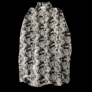 CAbi Black & White Printed Button-Down Blouse Women’s Size Small